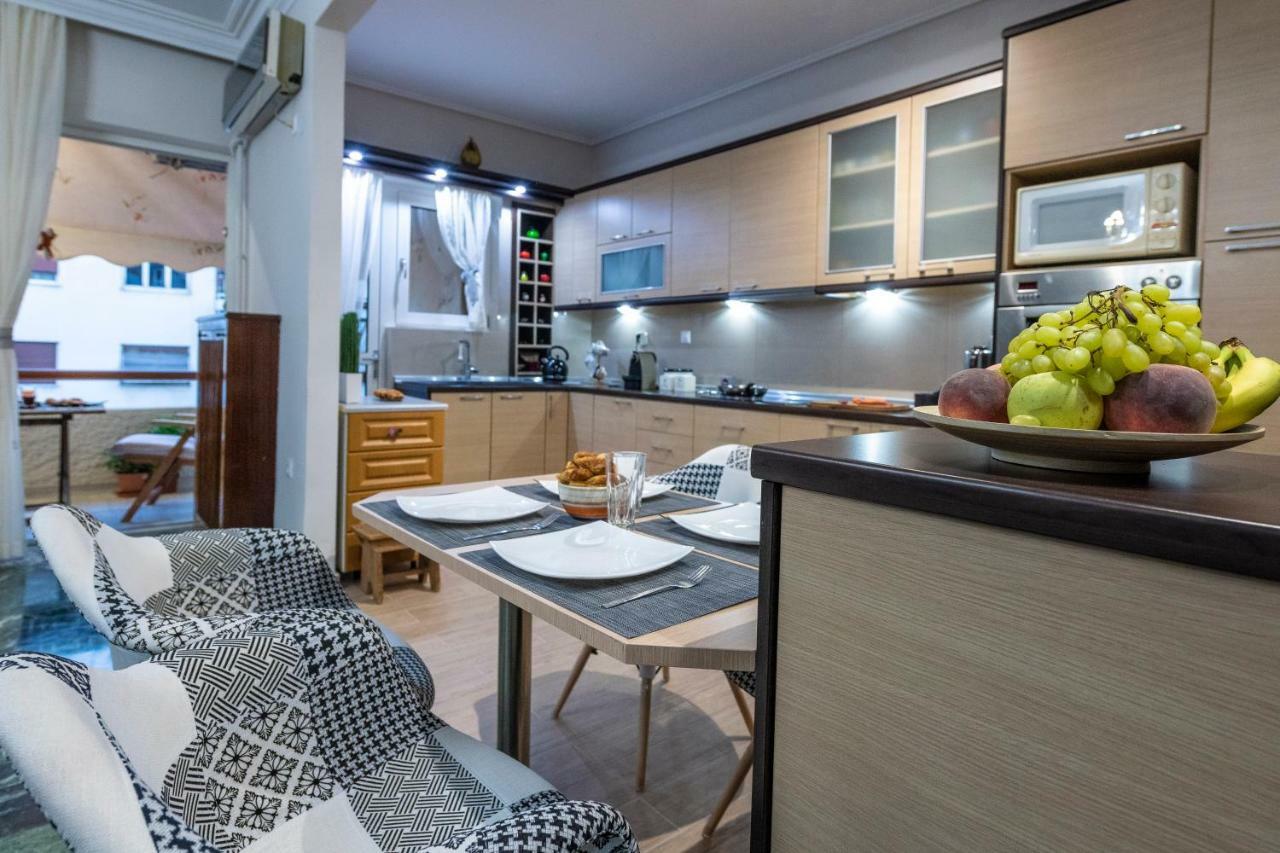 Piraeus Port Marouso Apartment Exterior photo